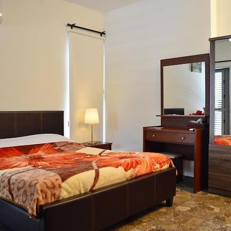 Eclectic Business & Leisure Apartment Nicosia Exterior foto